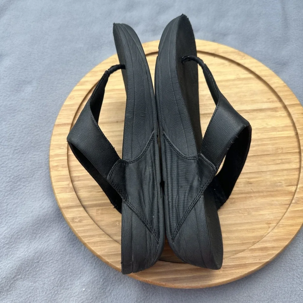 FitFlop Lulu Flip Flops Comfort Sandal Shoes Womens 10 Black Leather Wedge